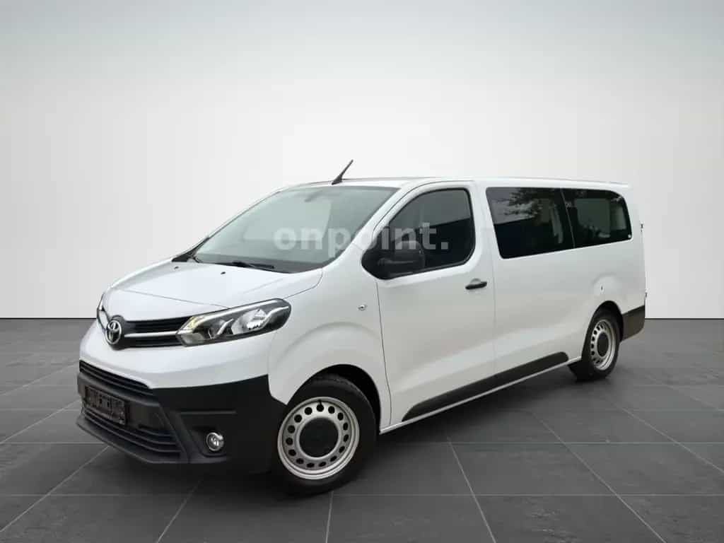Toyota Proace (Verso) 2,0-l-D-4D L2 Lang 9 Sitzer Navi 04/2023-photo-0