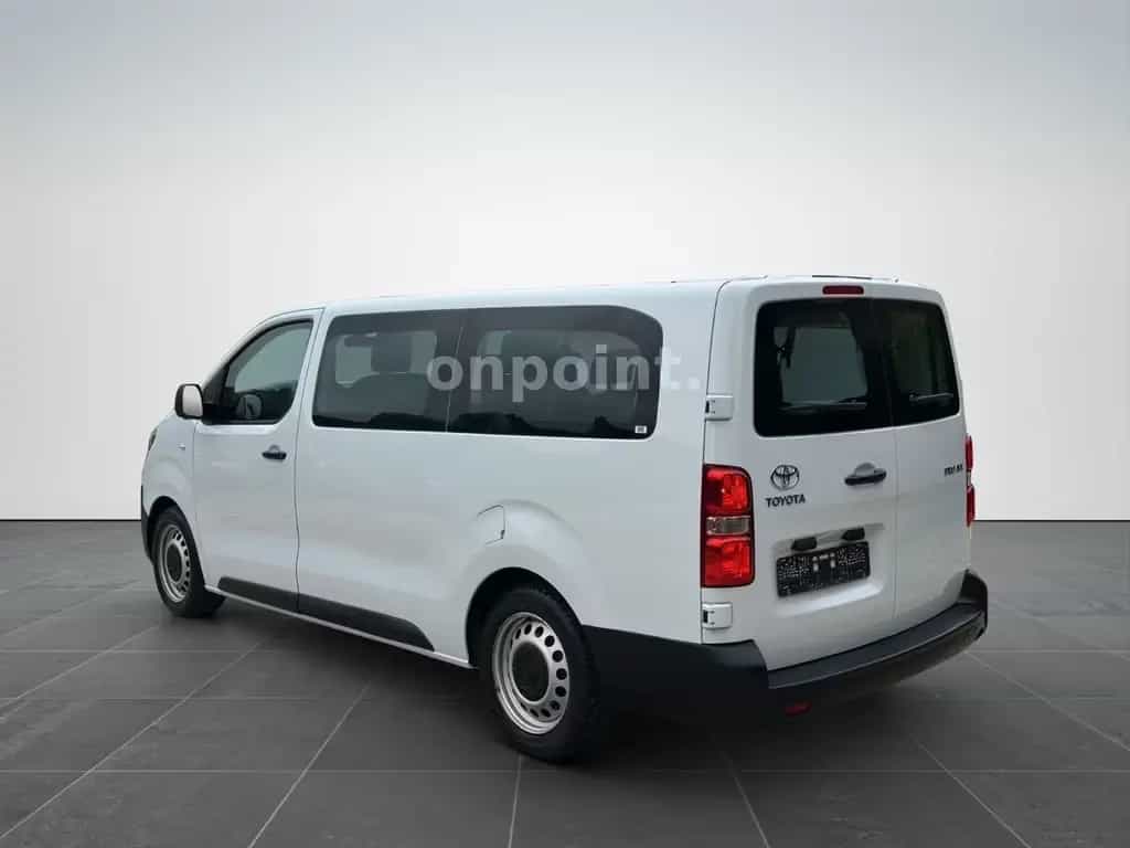 Toyota Proace (Verso) 2,0-l-D-4D L2 Lang 9 Sitzer Navi 04/2023-photo-5
