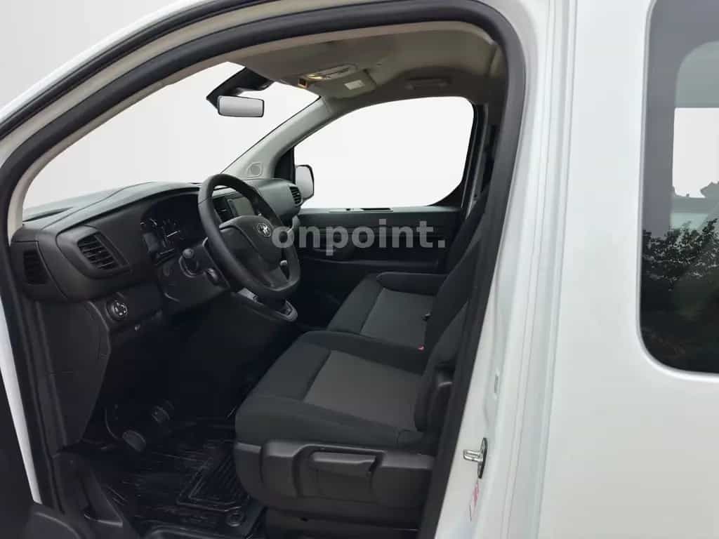 Toyota Proace (Verso) 2,0-l-D-4D L2 Lang 9 Sitzer Navi 04/2023-photo-8