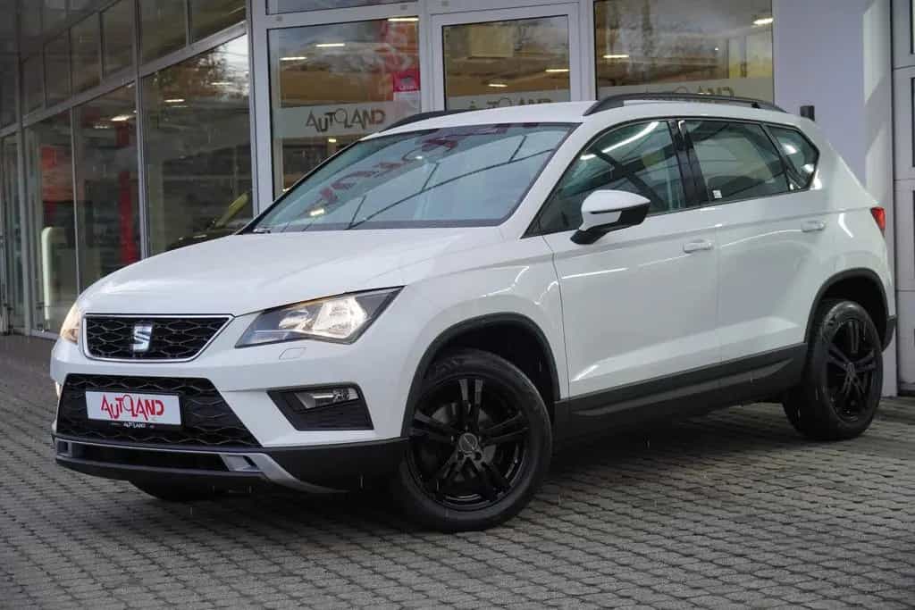 Seat Ateca 1.5 TSI DSG Style ACC Navi Kamera AHK DAB 11/2019-photo-1