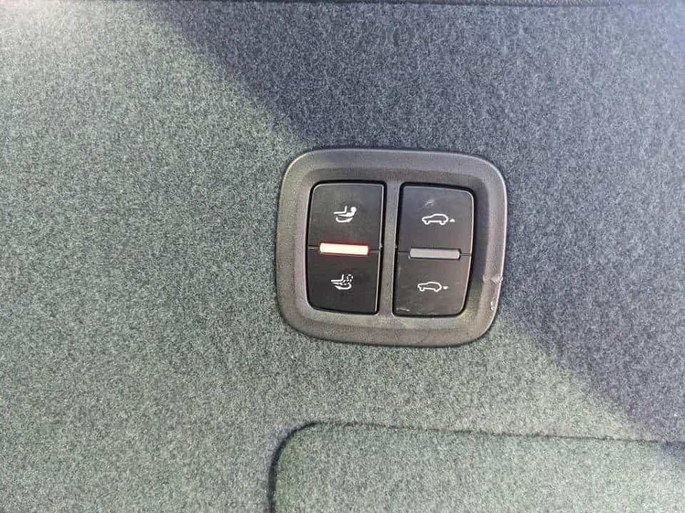 Porsche Cayenne 4.0l V8 GTS Allrad Pano AHK Standheizung 10/2020-photo-27