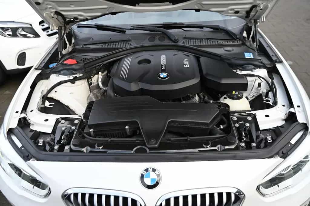 BMW 1 Series 118 i Urban Line Leder Navi 1.Hd LED 12/2017-photo-19
