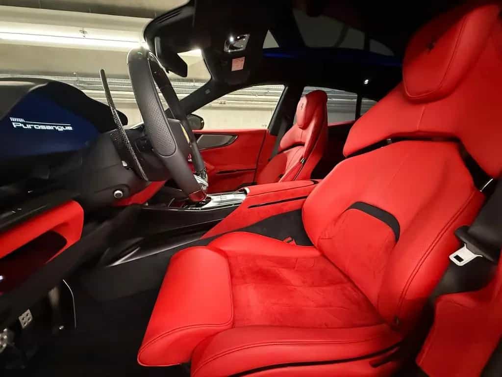 Ferrari Purosangue Carbon/Panorama/MY26/Massage 03/2026-photo-11
