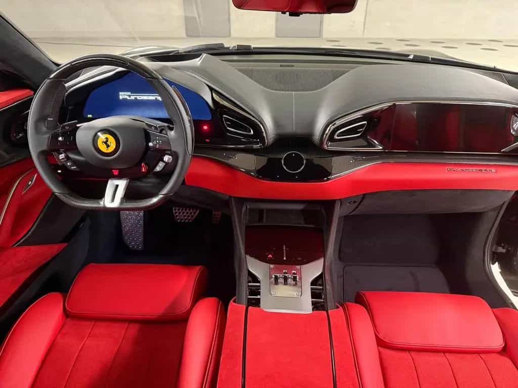 Ferrari Purosangue Carbon/Panorama/MY26/Massage 03/2026-photo-18