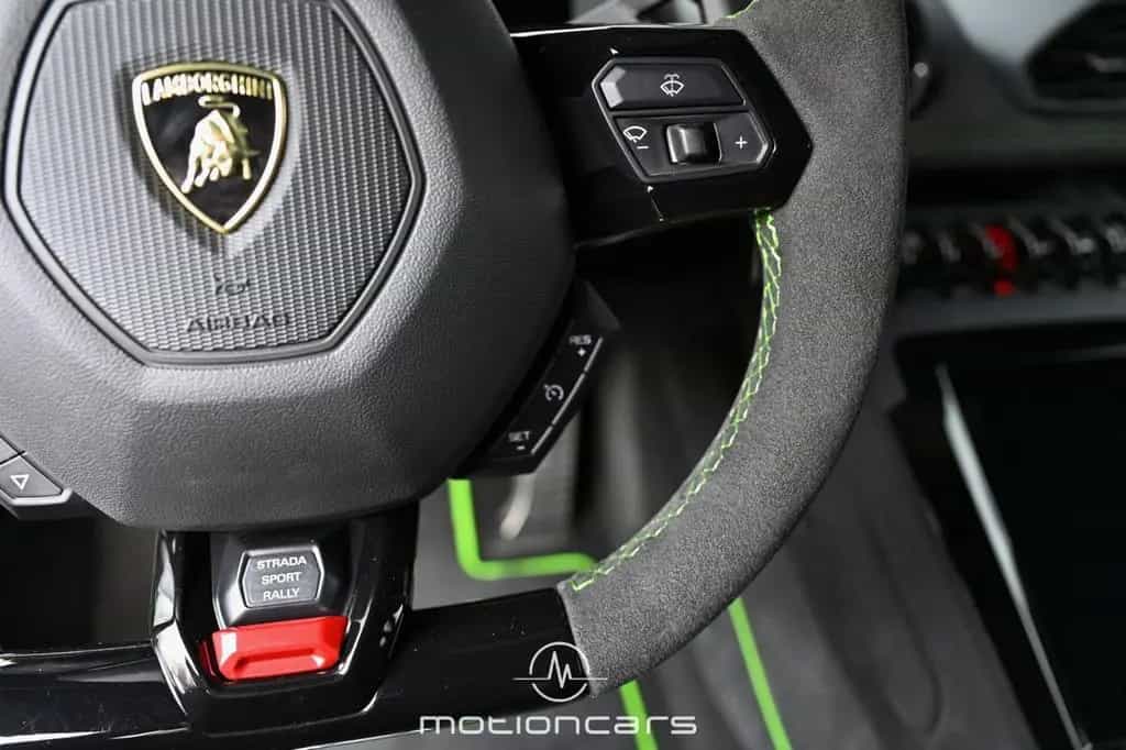Lamborghini Huracan Sterrato 1 OF 1499 EXP € 299.983 08/2023-photo-19