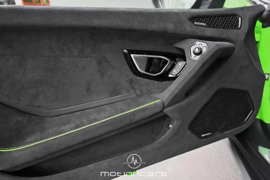 Lamborghini Huracan Sterrato 1 OF 1499 EXP € 299.983 08/2023-photo-31