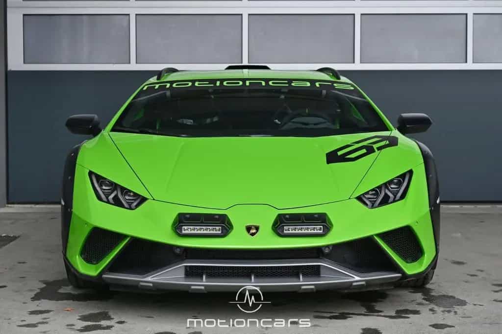 Lamborghini Huracan Sterrato 1 OF 1499 EXP € 299.983 08/2023-photo-4