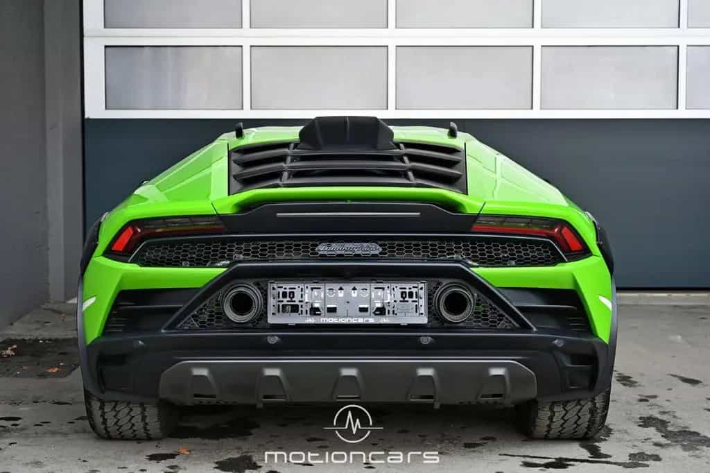 Lamborghini Huracan Sterrato 1 OF 1499 EXP € 299.983 08/2023-photo-5