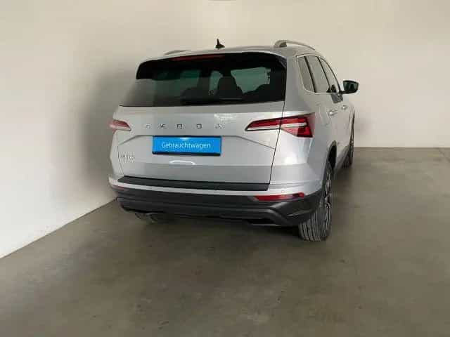 Skoda Karoq Style 1.5 TSI DSG NAVI+MATRIX+SHZ 01/2023-photo-1