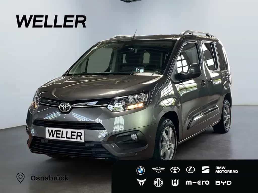 Toyota Proace City Verso 1.2 T L1 Executive *Pano*HUD* 03/2021-photo-0