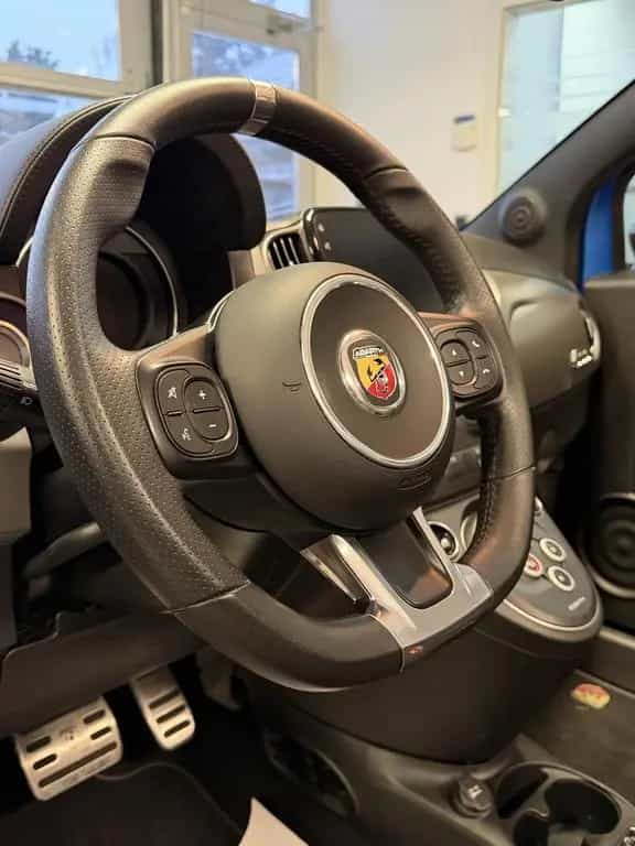 Abarth 500 Cabrio AUTOM KLIMA APPLECARPLAY PDC 03/2023-photo-11