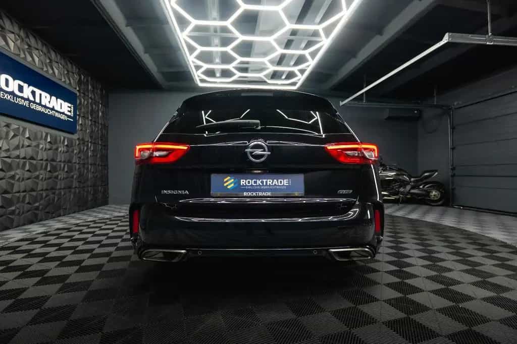 Opel Insignia B Sports Tourer GSi 4x4 *ACC*LED*HU*DAB 01/2018-photo-11