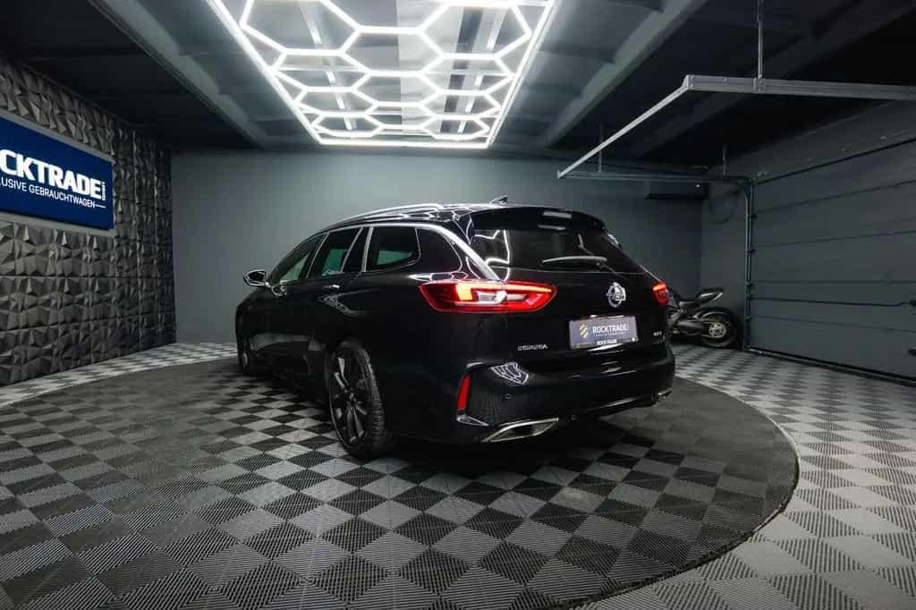 Opel Insignia B Sports Tourer GSi 4x4 *ACC*LED*HU*DAB 01/2018-photo-12