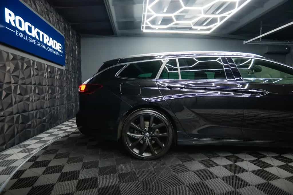 Opel Insignia B Sports Tourer GSi 4x4 *ACC*LED*HU*DAB 01/2018-photo-6