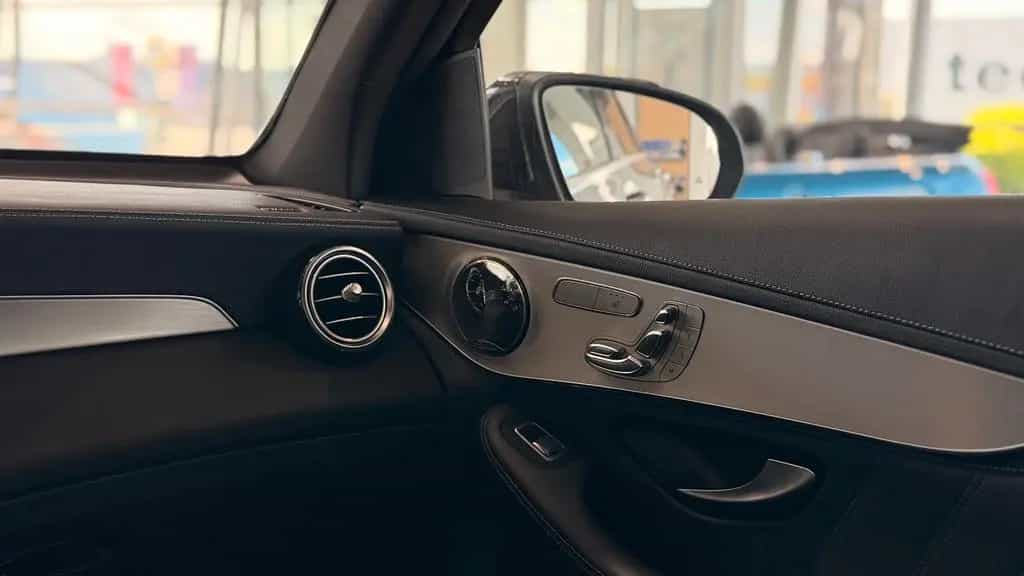 Mercedes-Benz GLC 63 AMG *4Matic*V8*Panorama*360Kamera*LED 09/2018-photo-13