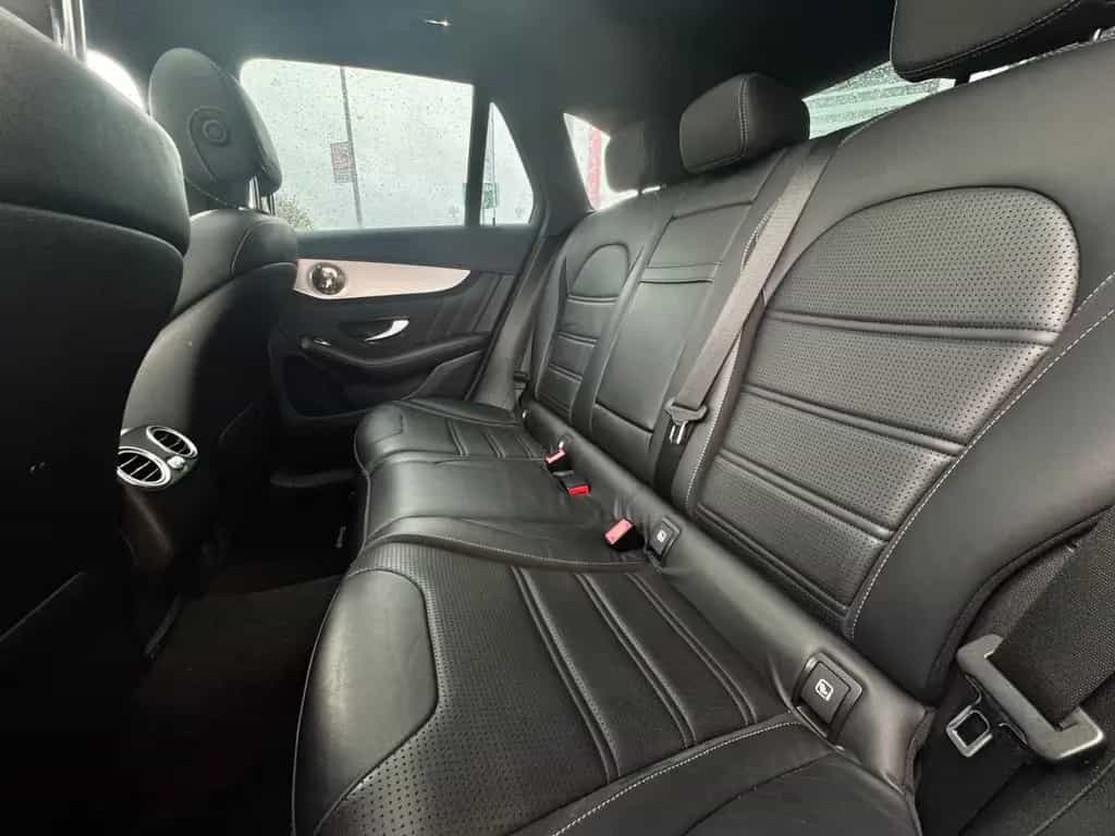 Mercedes-Benz GLC 63 AMG *4Matic*V8*Panorama*360Kamera*LED 09/2018-photo-19