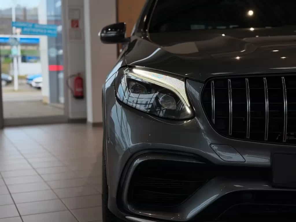 Mercedes-Benz GLC 63 AMG *4Matic*V8*Panorama*360Kamera*LED 09/2018-photo-6