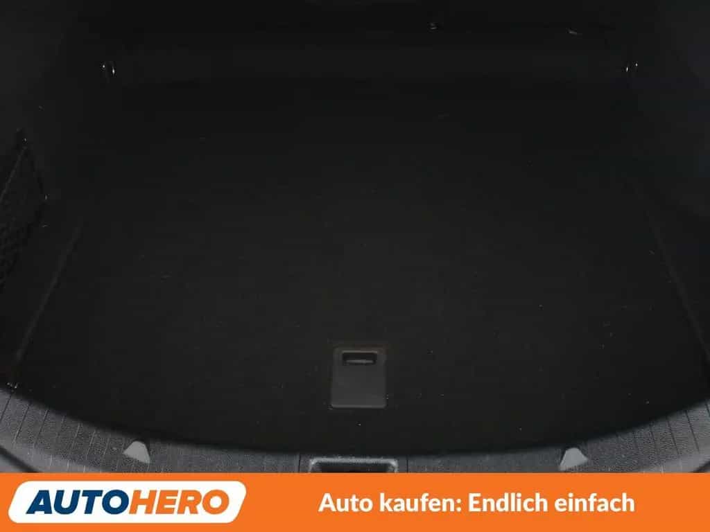 Mercedes-Benz CLA-Class 200 AMG Line Aut.*LED*NAVI*TEMPO*CAM*SHZ* 08/2017-photo-17