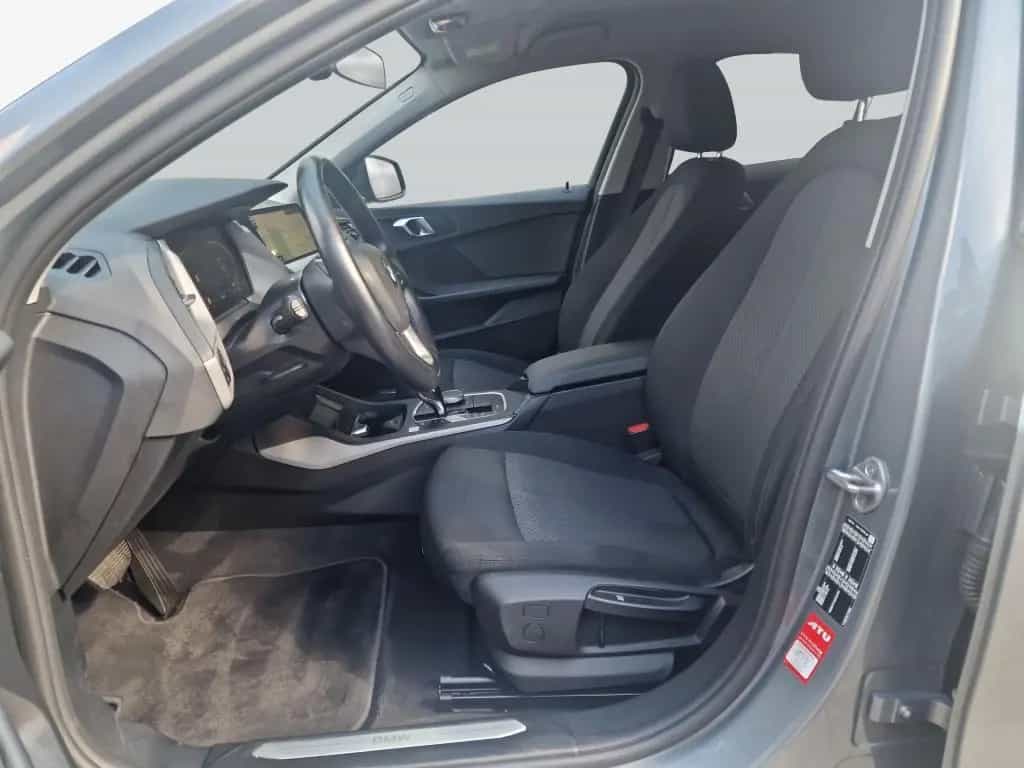 BMW 1 Series 118i Aut. Advantage LED Sitzhzg Fernlichtassist 10/2023-photo-11