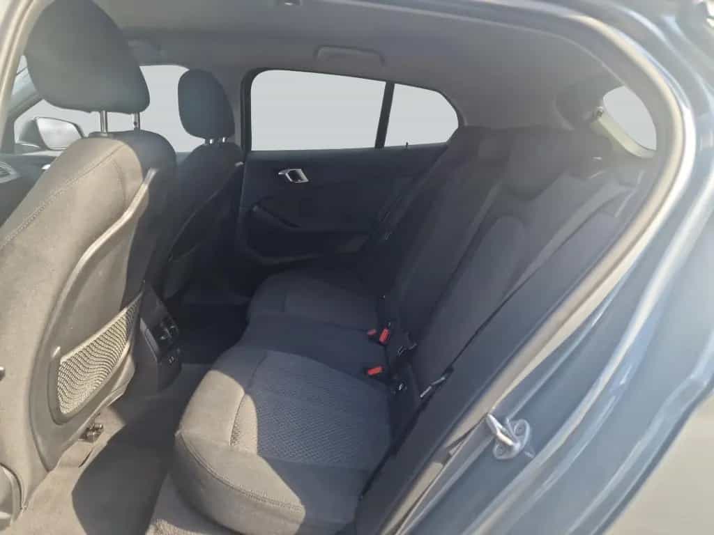 BMW 1 Series 118i Aut. Advantage LED Sitzhzg Fernlichtassist 10/2023-photo-12