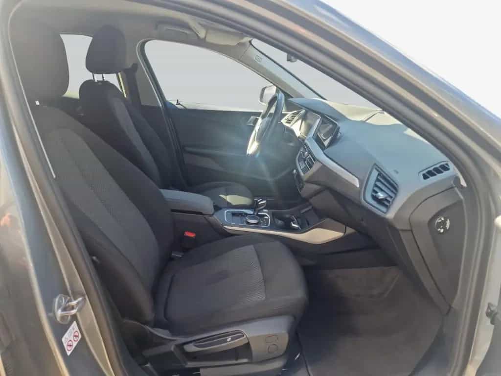 BMW 1 Series 118i Aut. Advantage LED Sitzhzg Fernlichtassist 10/2023-photo-13
