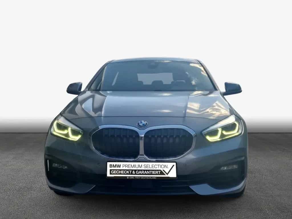 BMW 1 Series 118i Aut. Advantage LED Sitzhzg Fernlichtassist 10/2023-photo-3