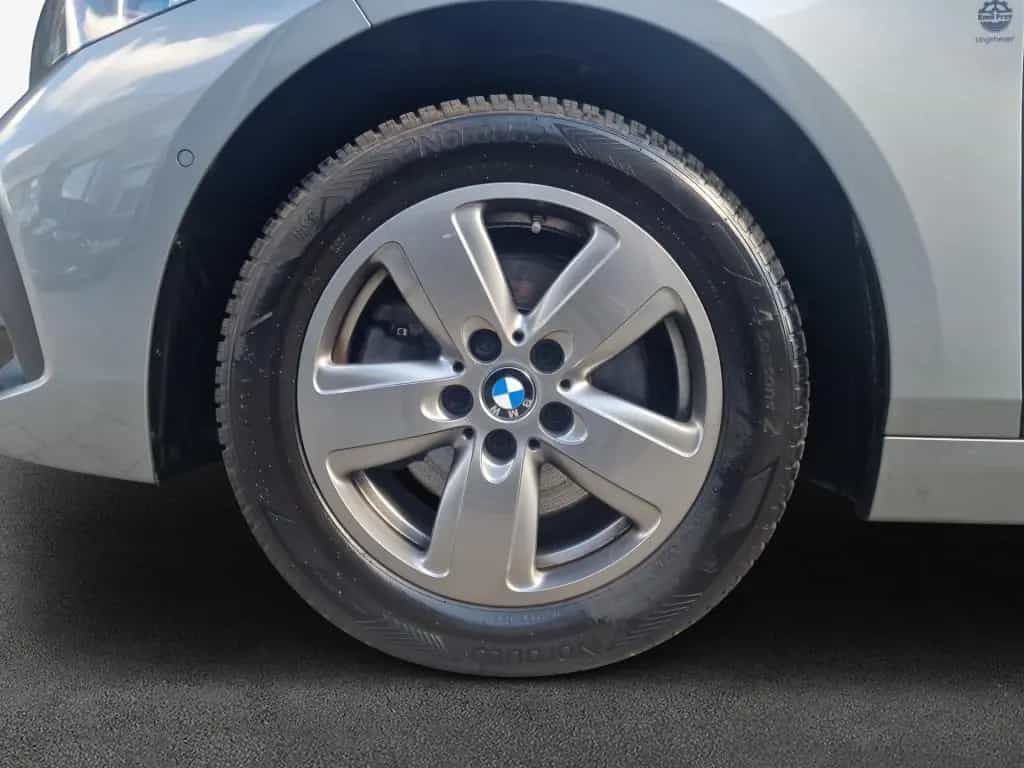 BMW 1 Series 118i Aut. Advantage LED Sitzhzg Fernlichtassist 10/2023-photo-7