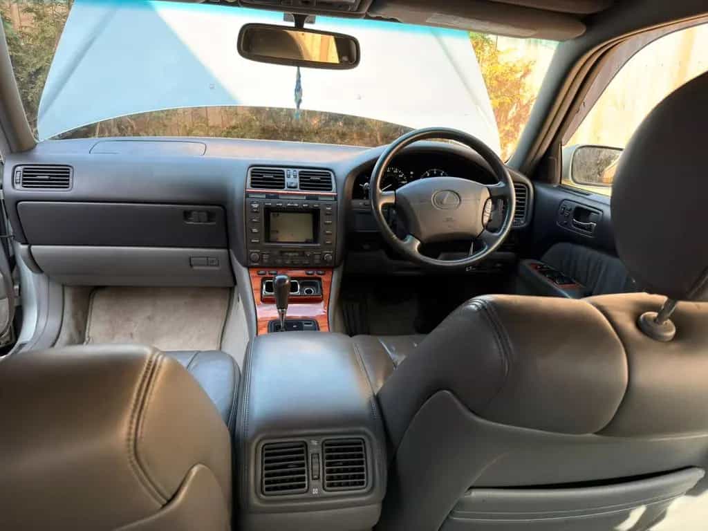 Lexus LS 400 4.0 V8 Auto - 02/1998-photo-11
