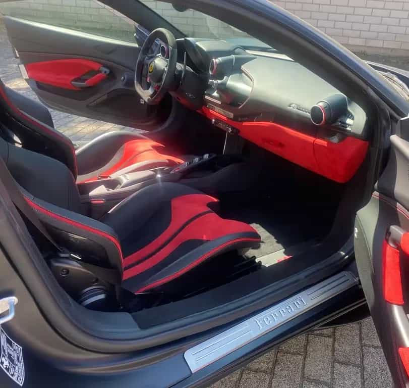 Ferrari F8 Tributo *Lift*Carbon*ACC*Racing Sitze*JBL*BFD 04/2022-photo-2