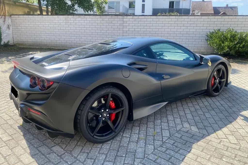 Ferrari F8 Tributo *Lift*Carbon*ACC*Racing Sitze*JBL*BFD 04/2022-photo-5
