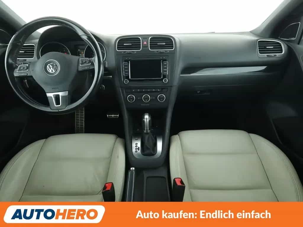Volkswagen Golf 1.4 TSI Aut.*NAV*XENON*TEMP*CAM*PDC*SHZ*AHK*ALU* 03/2015-photo-11
