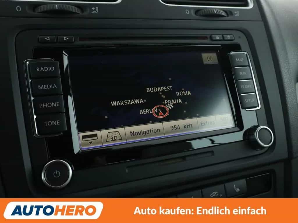 Volkswagen Golf 1.4 TSI Aut.*NAV*XENON*TEMP*CAM*PDC*SHZ*AHK*ALU* 03/2015-photo-21