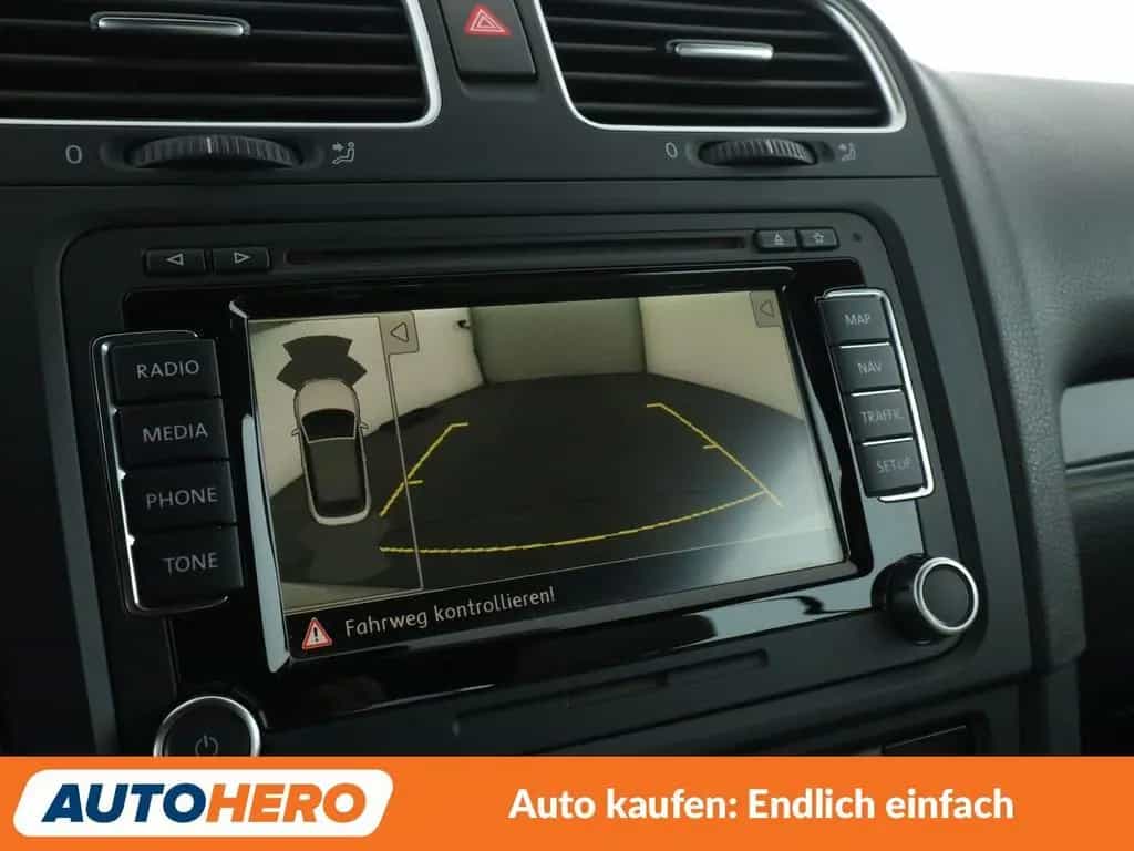 Volkswagen Golf 1.4 TSI Aut.*NAV*XENON*TEMP*CAM*PDC*SHZ*AHK*ALU* 03/2015-photo-22