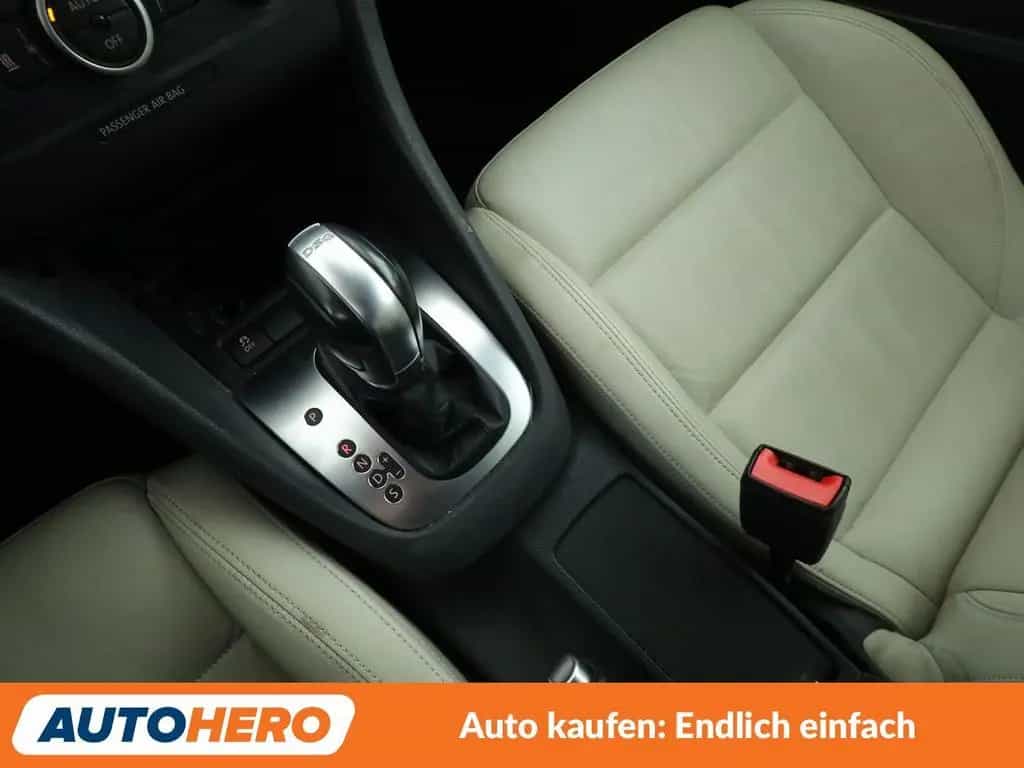 Volkswagen Golf 1.4 TSI Aut.*NAV*XENON*TEMP*CAM*PDC*SHZ*AHK*ALU* 03/2015-photo-25