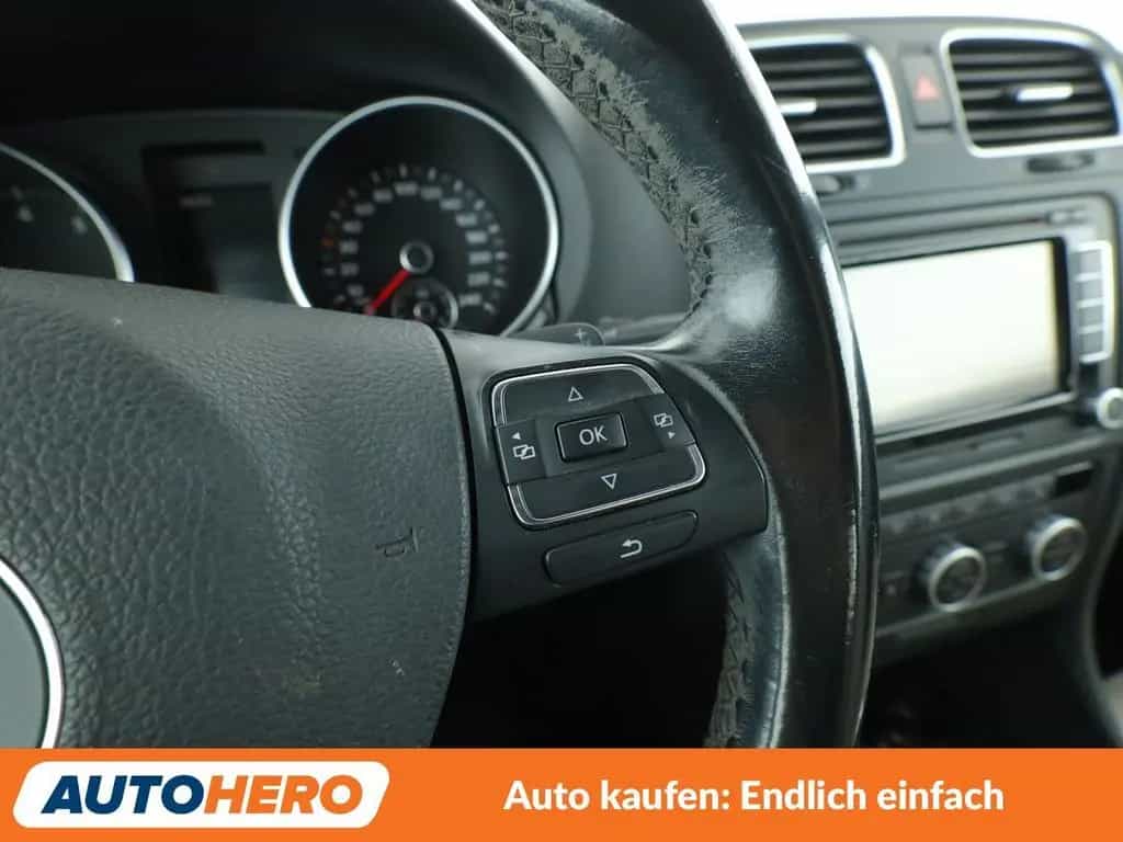 Volkswagen Golf 1.4 TSI Aut.*NAV*XENON*TEMP*CAM*PDC*SHZ*AHK*ALU* 03/2015-photo-26
