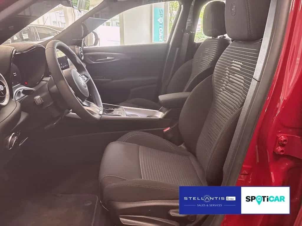 Alfa Romeo Tonale 1.5 MHEV SUPER AUTOM. PDC CARPLAY TEMPOMA 02/2024-photo-8