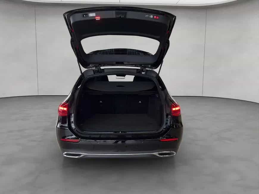 Mercedes-Benz C-Class 200 d T Avantgarde PREMIUM|360°|19''|AHK|DigiL 09/2025-photo-4