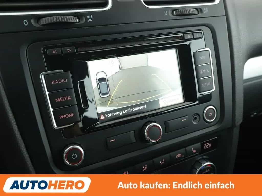 Volkswagen Golf VI 1.4 TSI Aut.*NAV*XENON*TEMPO*CAM*PDC*SHZ 03/2015-photo-21