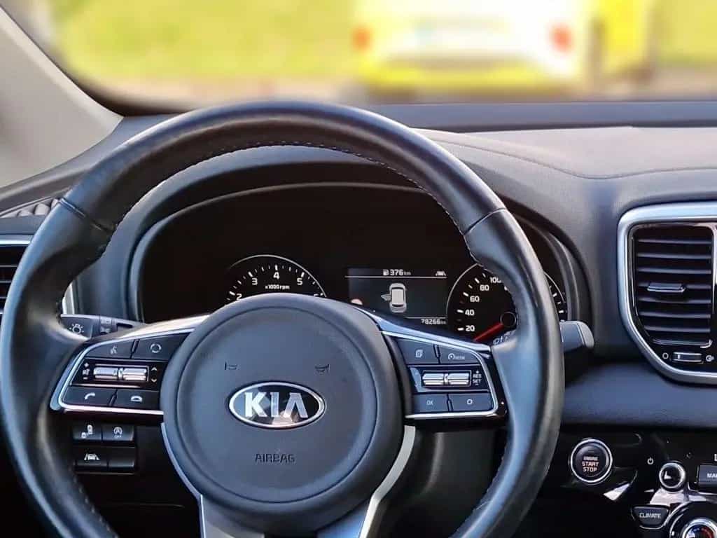 Kia Sportage 1.6 T-GDI 2WD DCT Black Edition 11/2021-photo-17
