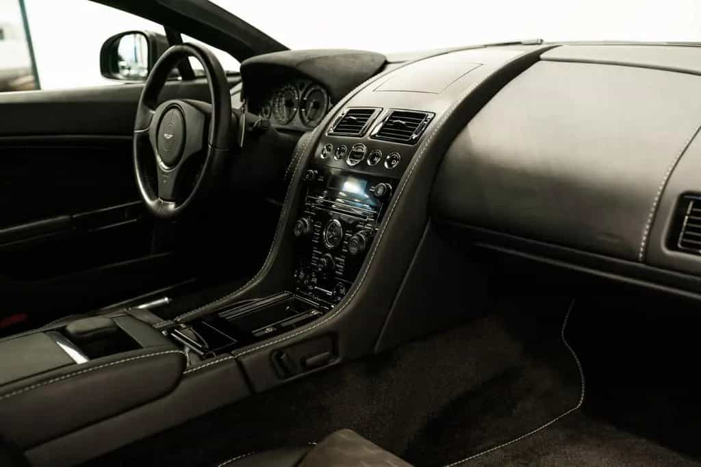 Aston Martin Vantage N430 - 399€ mtl 11/2015-photo-12