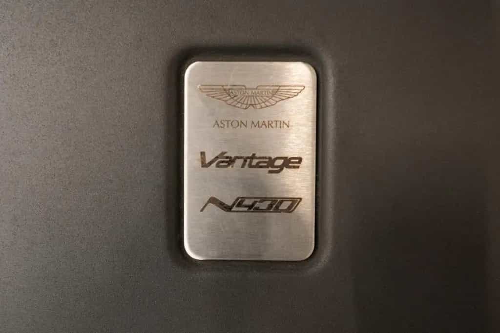 Aston Martin Vantage N430 - 399€ mtl 11/2015-photo-19