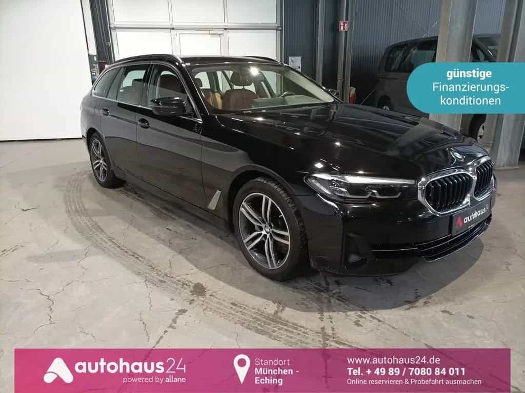 BMW 520 5er - 520 d AHK|Navi|LED|Sportsitz 01/2023-photo-0