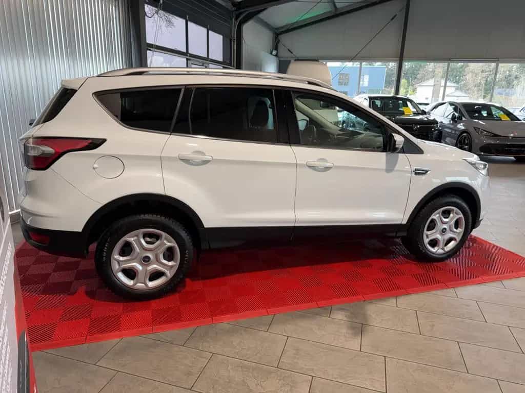 Ford Kuga PDC LED Notbrems Sitzheizung 12/2019-photo-9