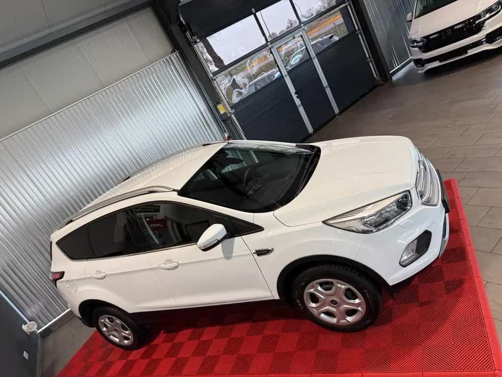 Ford Kuga PDC LED Notbrems Sitzheizung 12/2019-photo-13