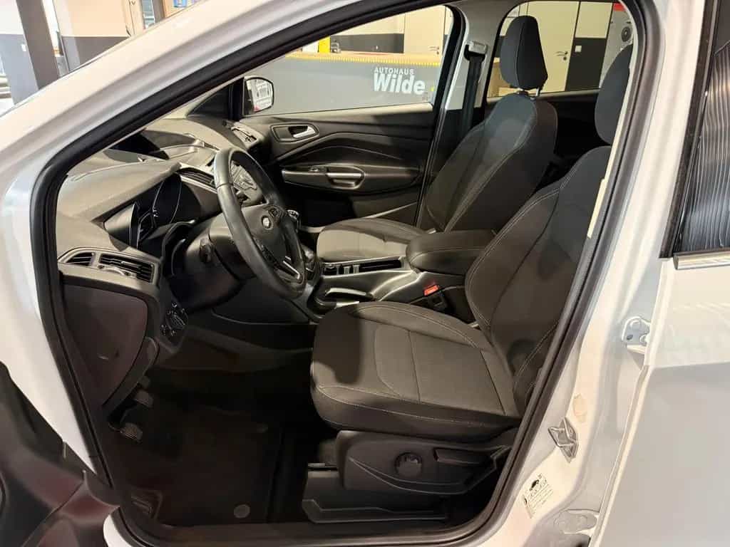 Ford Kuga PDC LED Notbrems Sitzheizung 12/2019-photo-20
