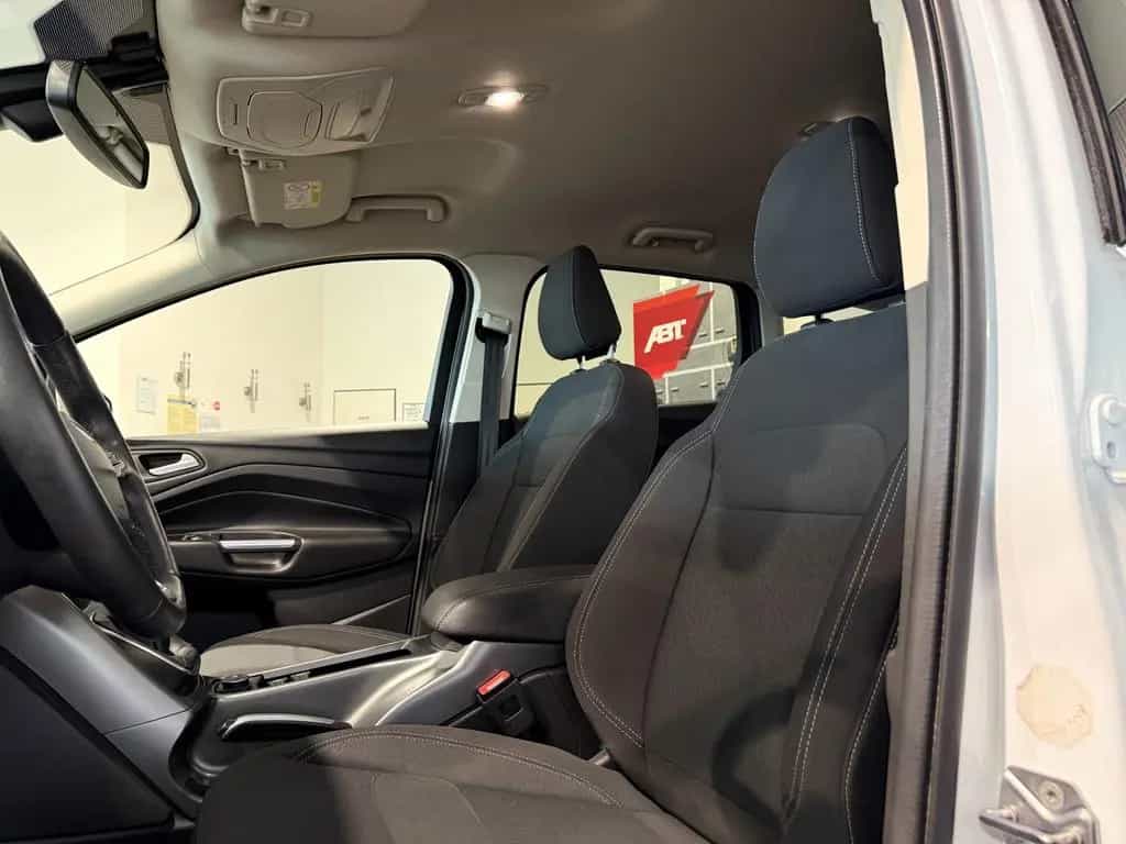 Ford Kuga PDC LED Notbrems Sitzheizung 12/2019-photo-22