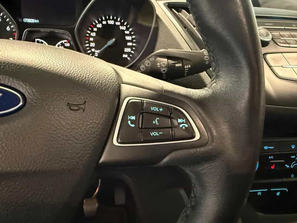 Ford Kuga PDC LED Notbrems Sitzheizung 12/2019-photo-30