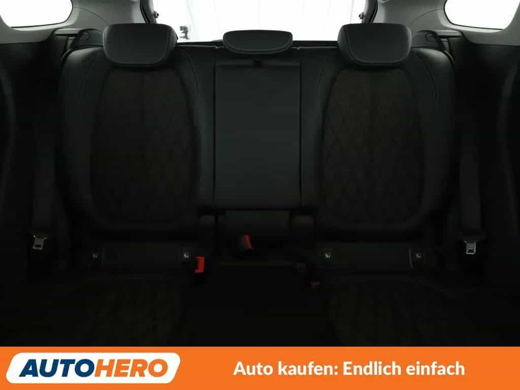 BMW X1 07/2017-photo-15