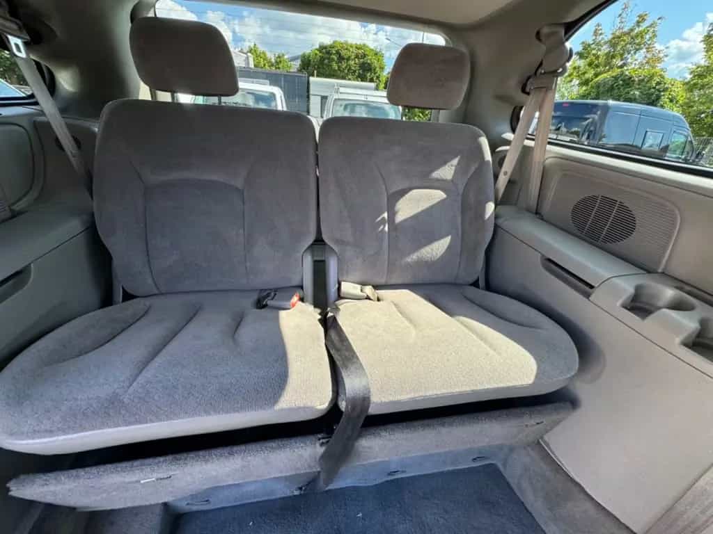 Chrysler Voyager 3.8 V6 Rollstuhlrampe Automatik Klima 02/2003-photo-9