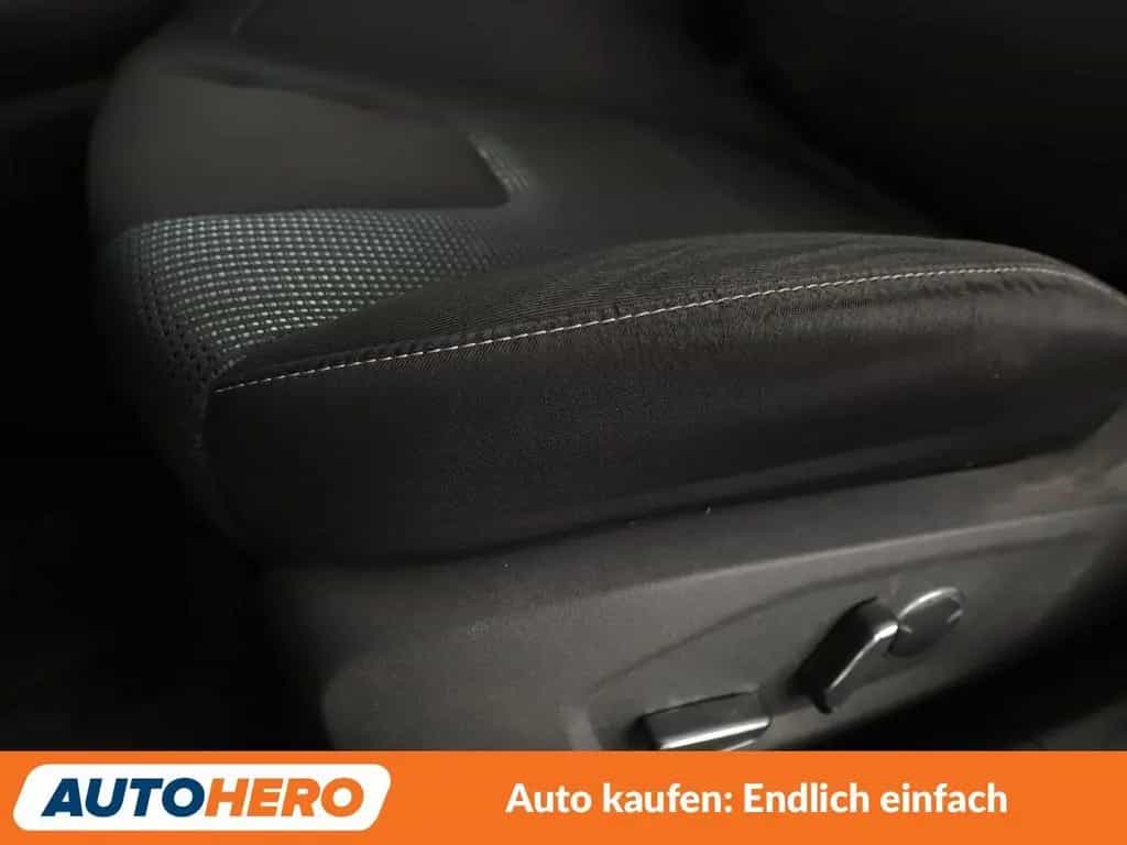 Ford Mondeo 2.0 TDCi EcoBlue AWD Titanium Aut.*NAV* 06/2019-photo-28